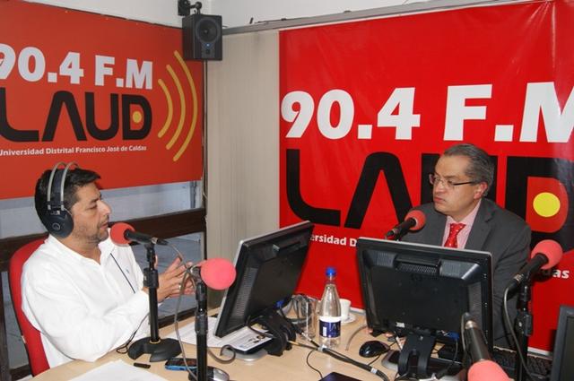 Fernando Carrillo en LAUD 90.4 FM ESTEREO